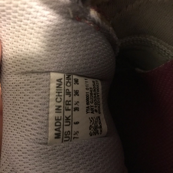 Women's Adidas Running Trail Shoes, size US 7.5 - Picture 5 of 5